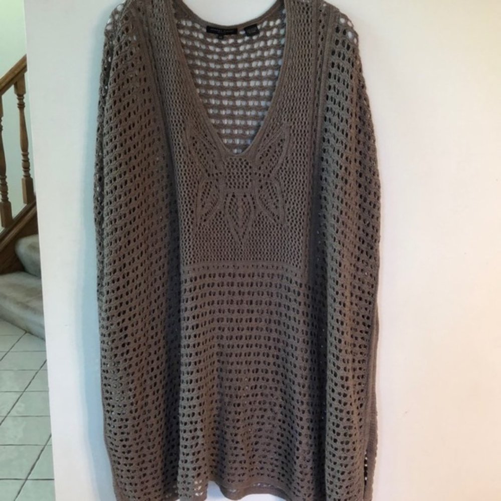 Jeanne Pierre Poncho